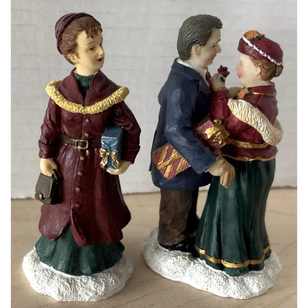 Vtg Mervyn's Christmas Village Square Victorian Couple Woman Gifts Figure